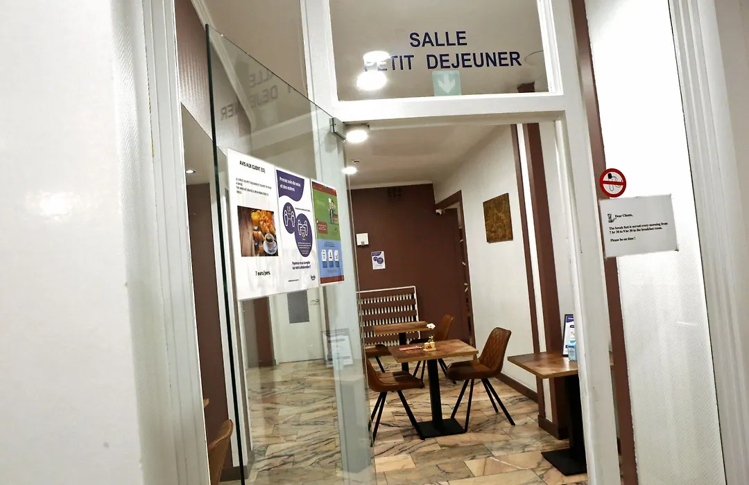 Hotel De France-1