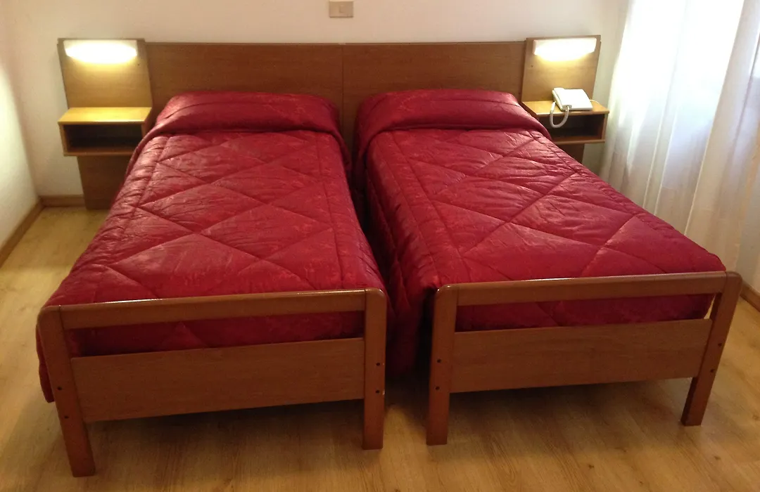 Hotel Caprera-1