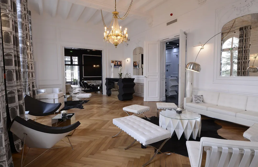 Art Hotel-1