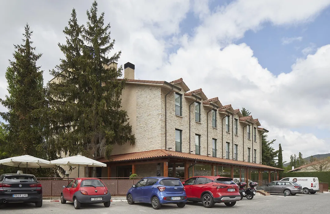 Hotel Iriguibel Huarte Pamplona-1