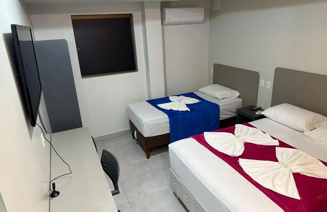 Royal Hotel-1
