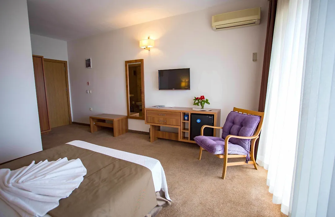 Melis Hotel Kusadasi-1