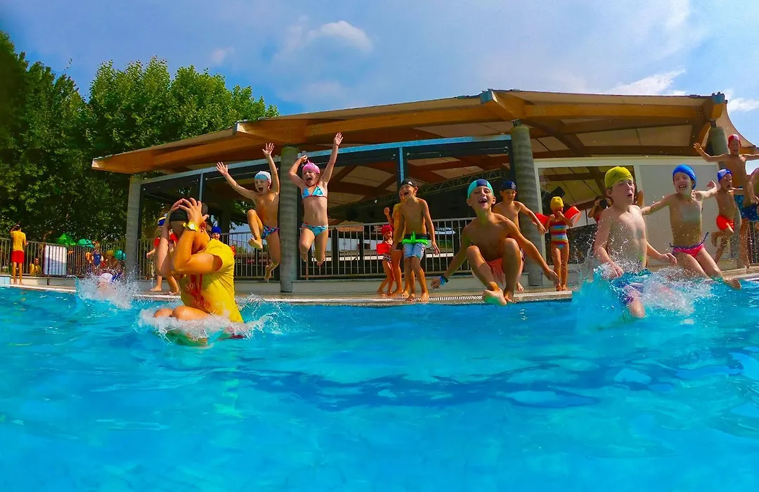 Camping Village Lago Maggiore-1
