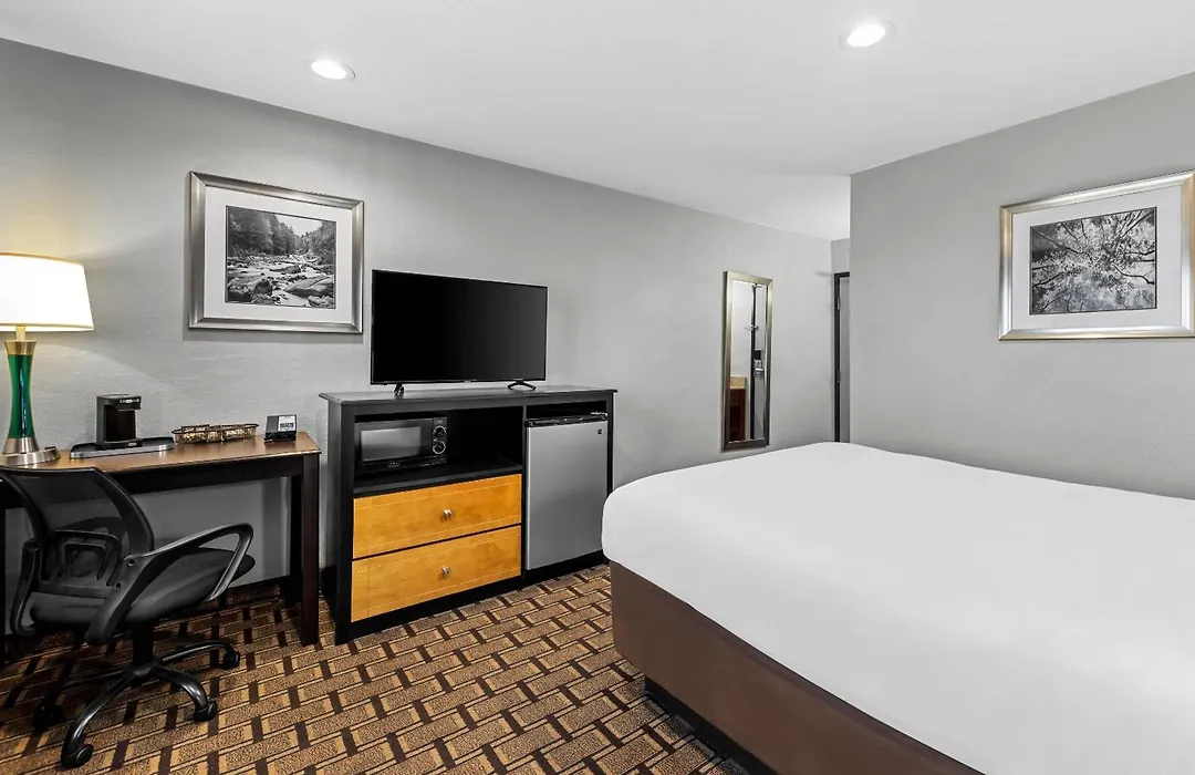 Quality Inn - Denton-1