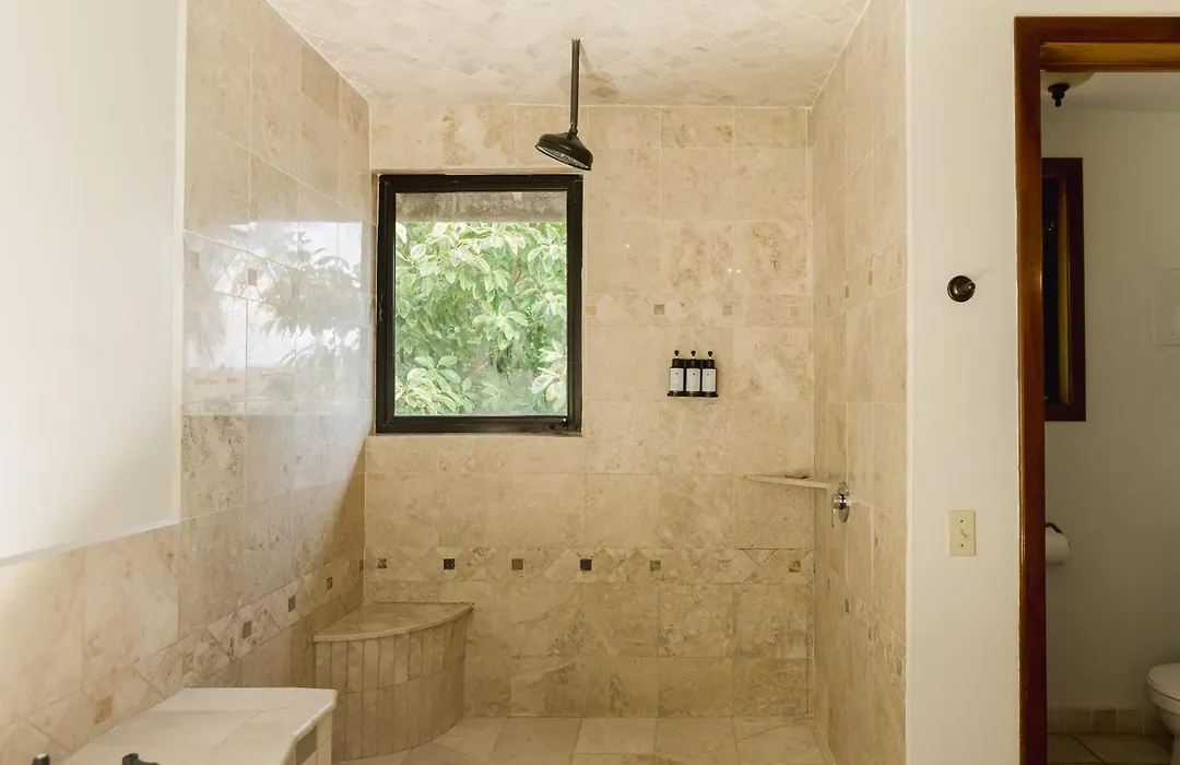 Almond Beach Resort At Jaguar Reef-1