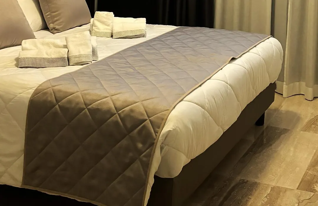 Hotel Donna Crescenza-1