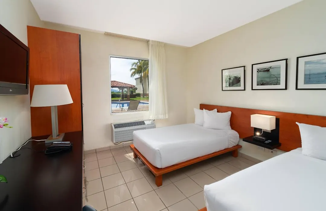 Comfort Inn Real La Union-1