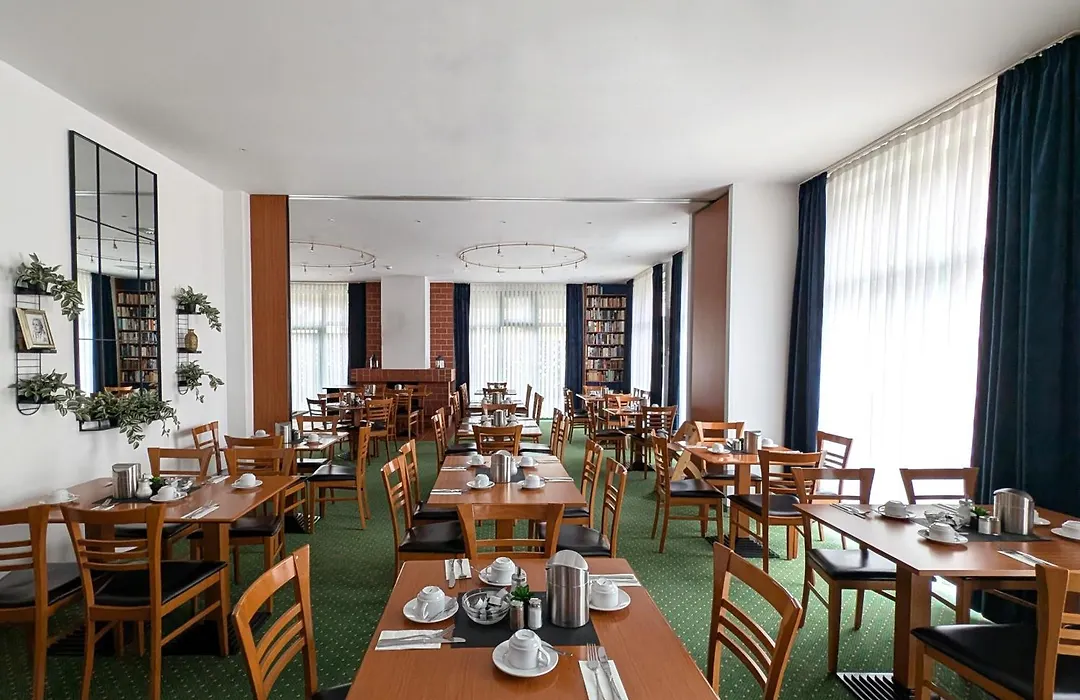 Acron Hotel Wittenberg-1