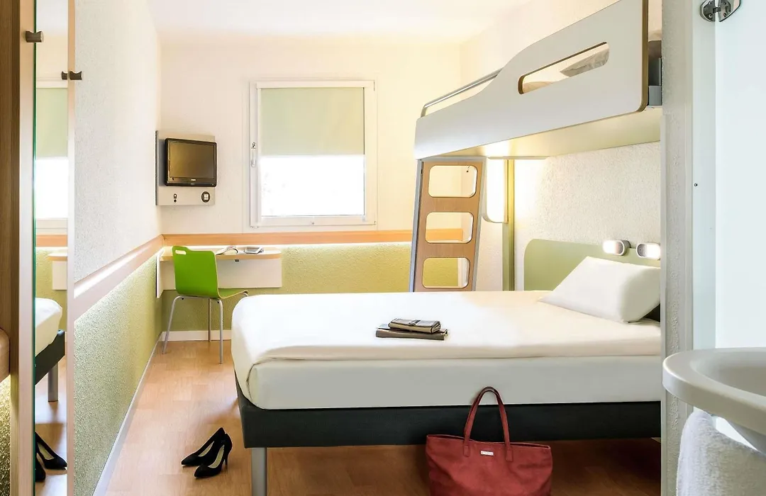 Ibis Budget Aachen City-1