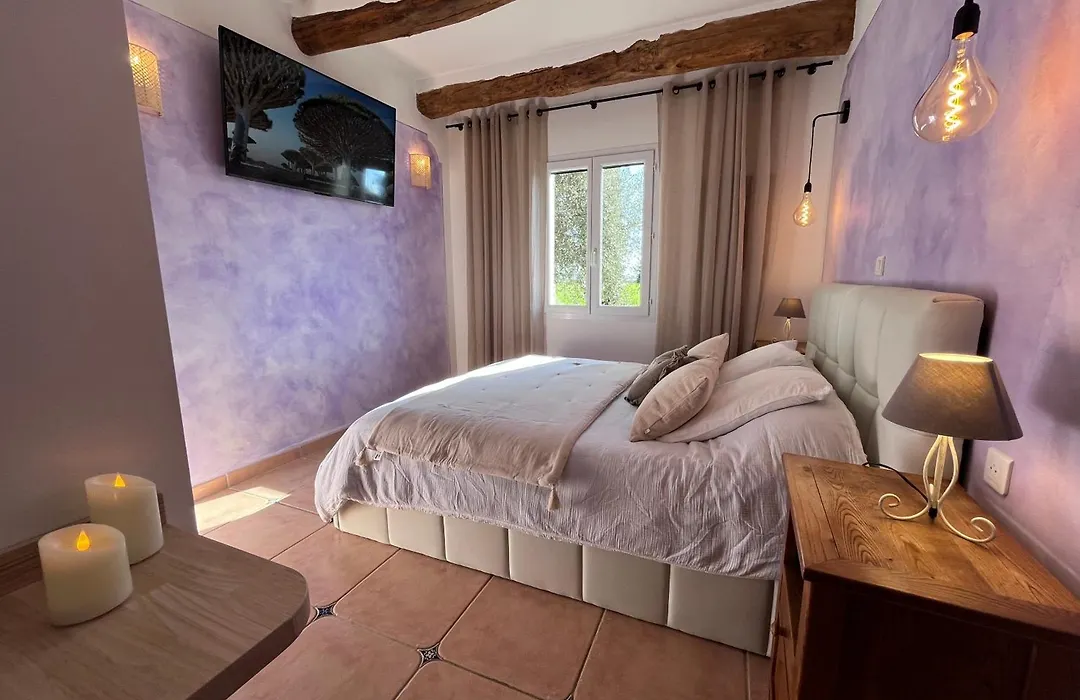 Domaine De La Ferme Para Lou-1