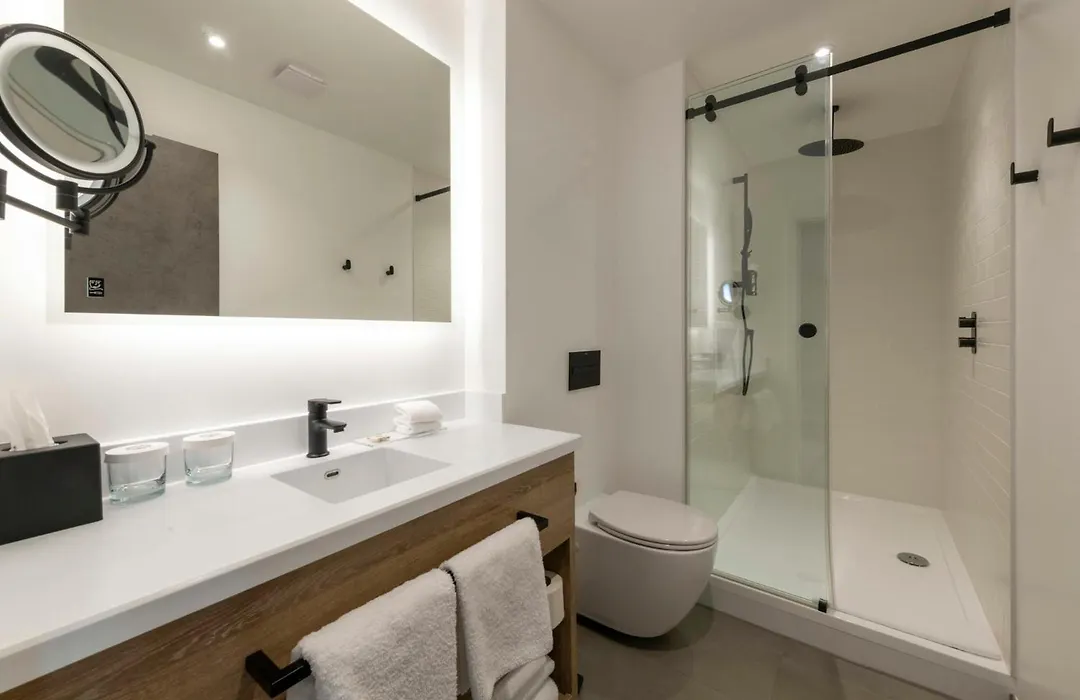 Sandman Signature Glasgow Hotel-1