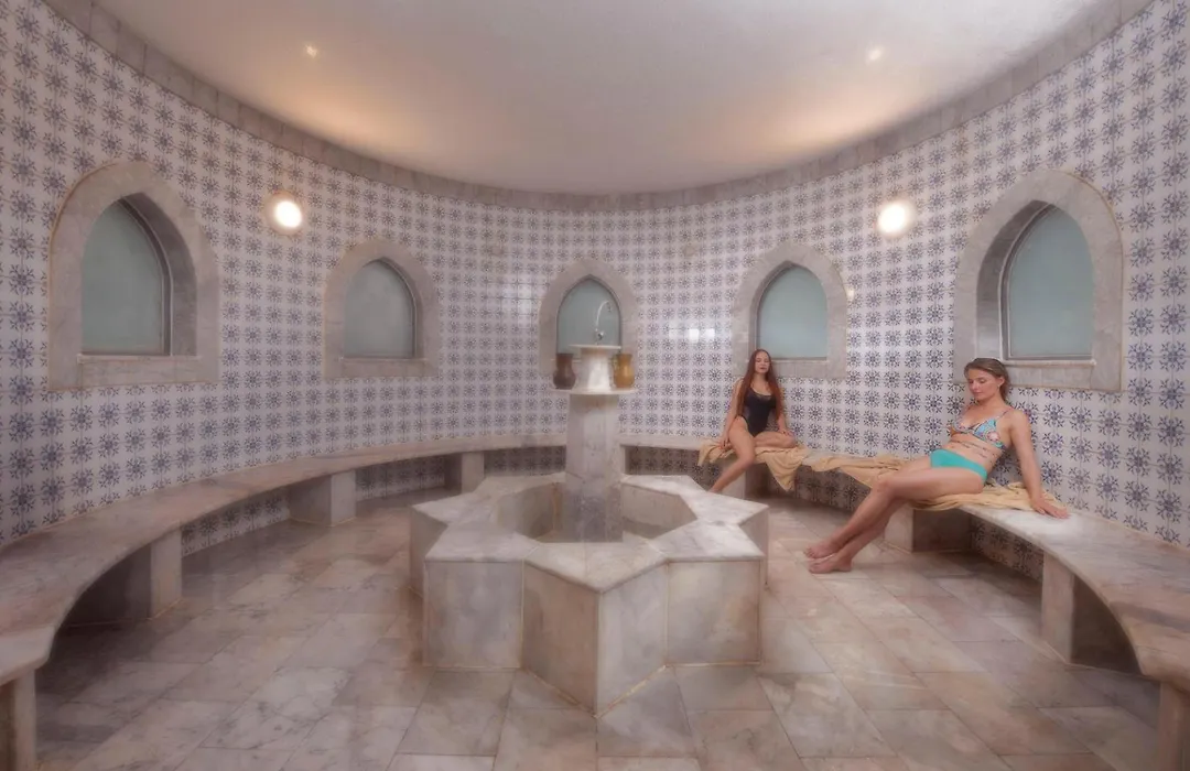 Charmillion Sea Life Resort-1