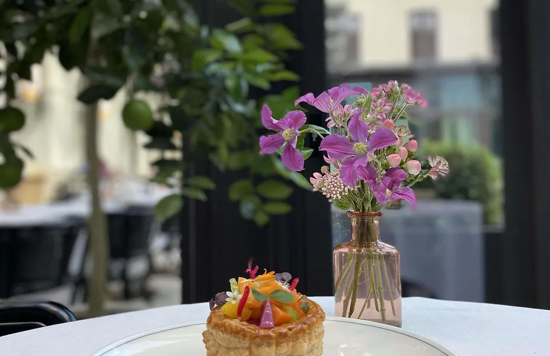 Domaine De La Reine Margot Paris-Issy - Mgallery Collection-1