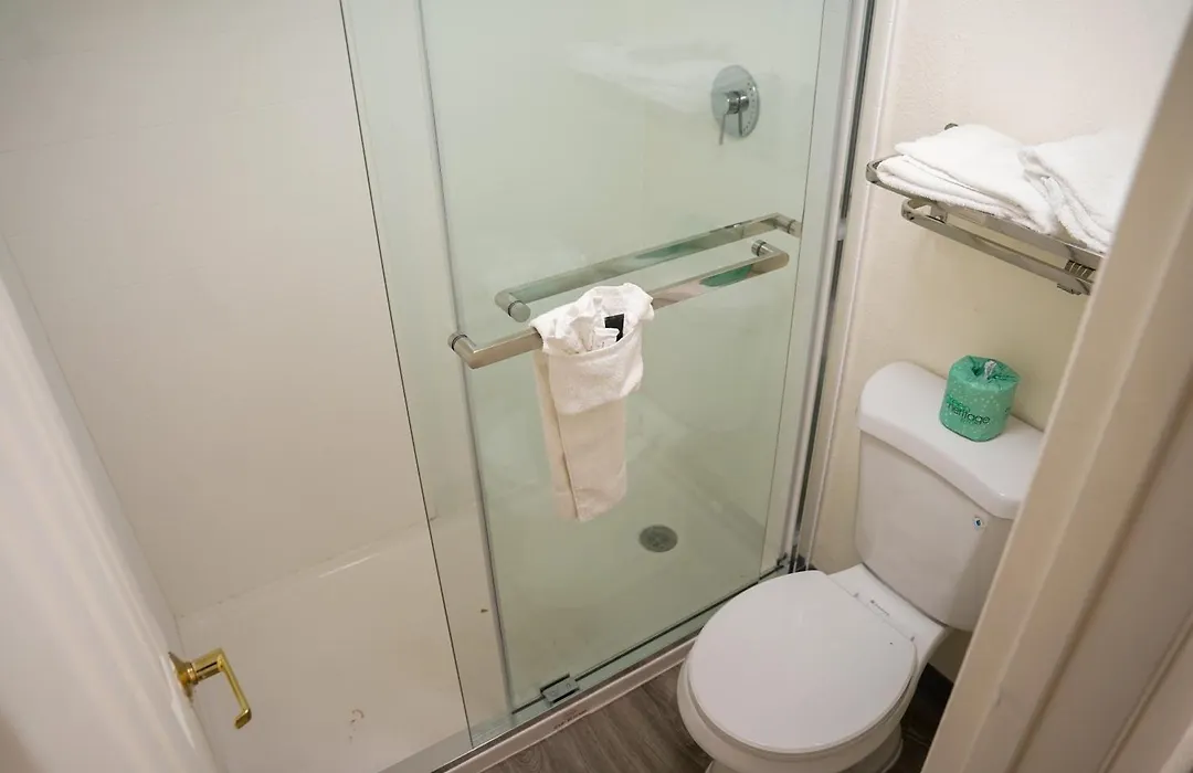 Horizon Inn Norcross-1