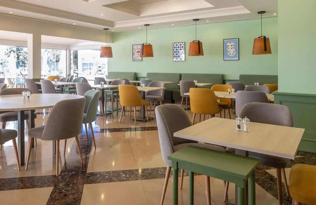 Holiday Inn Algarve Albufeira By Ihg-1
