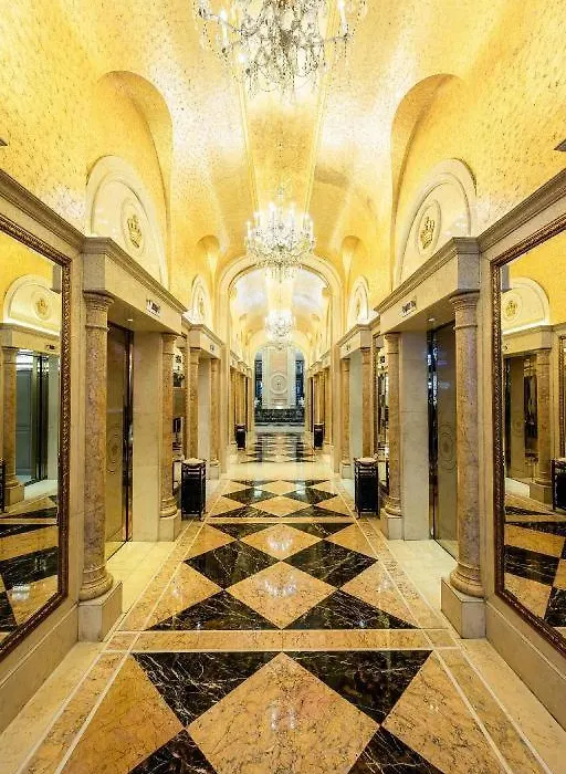 Grand Emperor Hotel-1