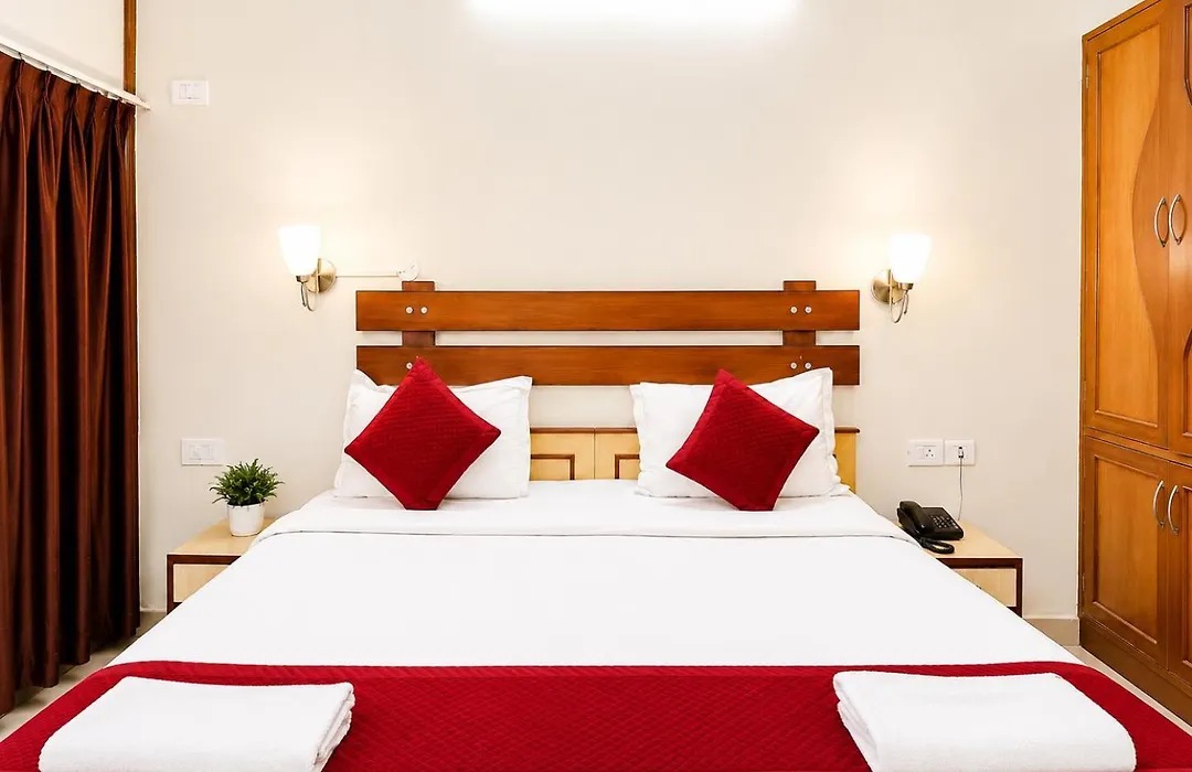 Hotel Kings Corner-1