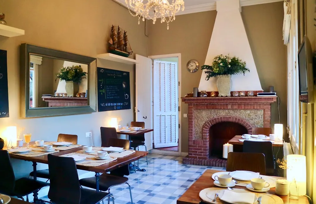 Hostal Poblenou-1