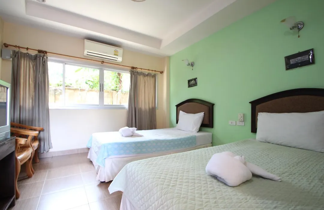 Baan To Guesthouse-1