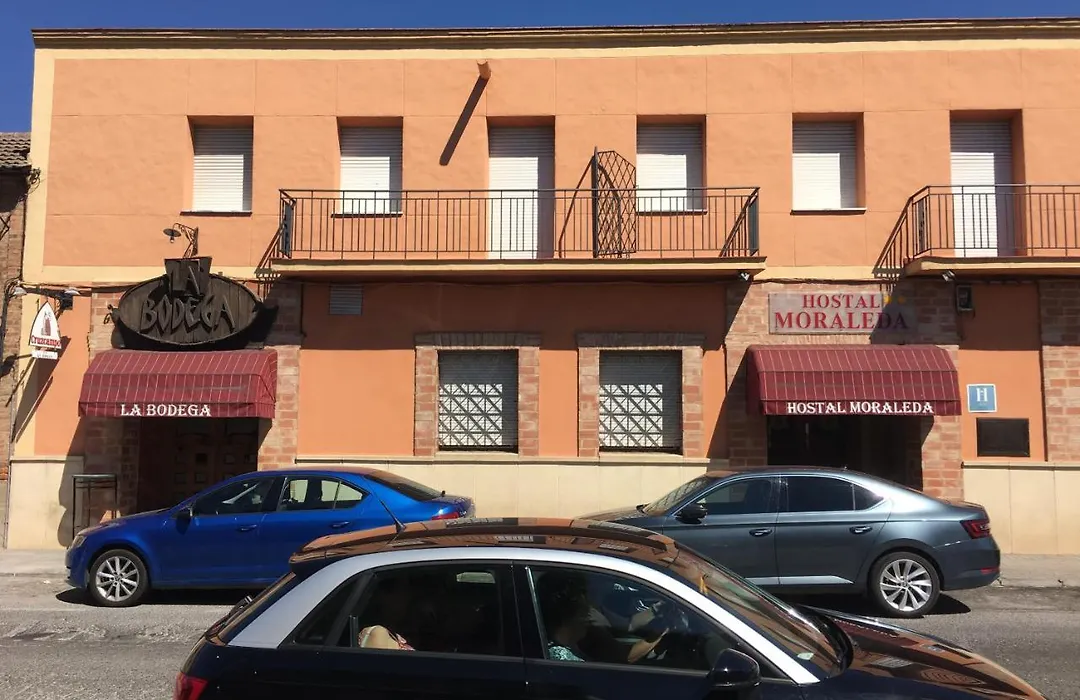Hostal Moraleda **-1