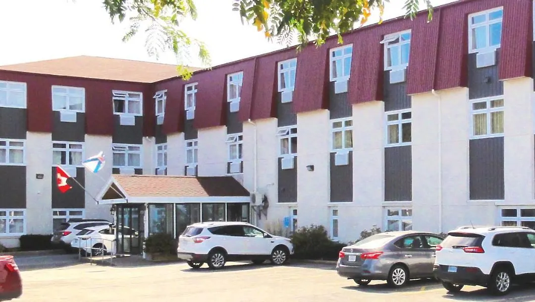 Coastal Inn Dartmouth-1