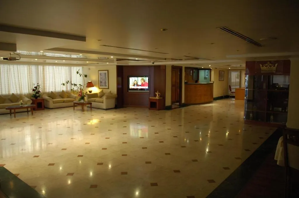 London Crown 2 Hotel Apartments-1