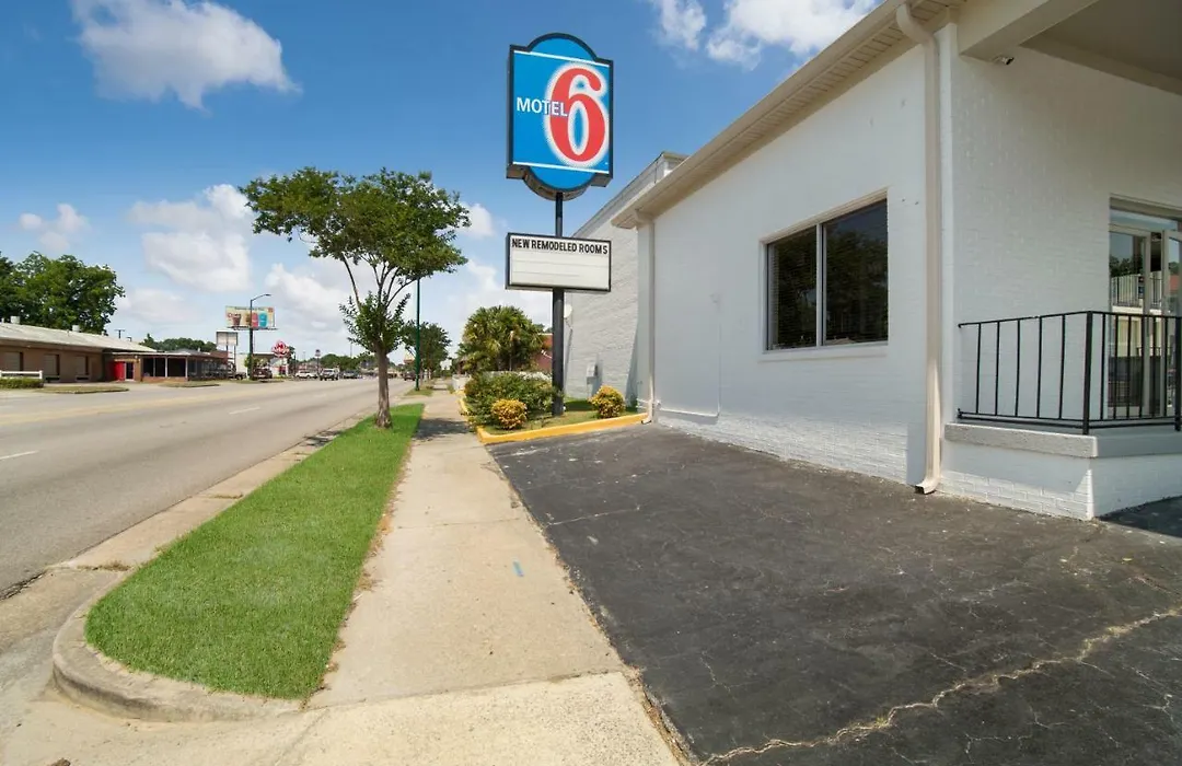 Motel 6-Orangeburg, Sc-1