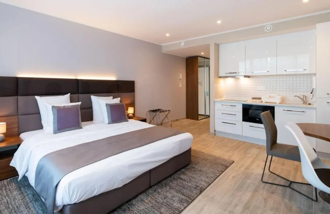 Flat Hotel Midi 33-1