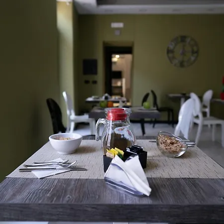 Sweet Central Hotel-2