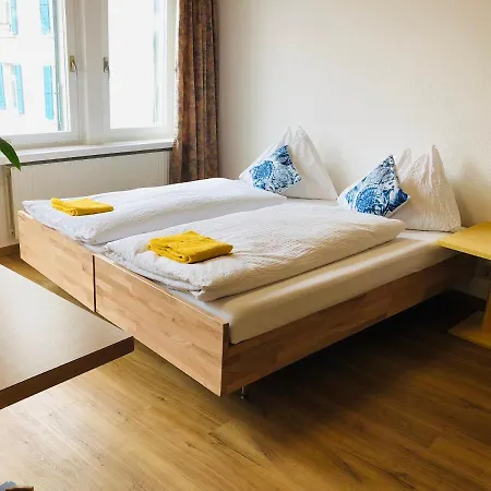 Downtown Apartment 9-3
