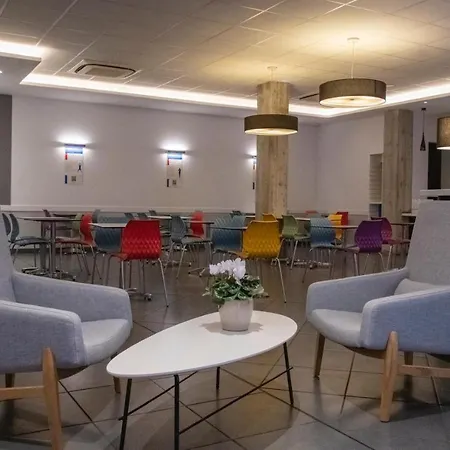 Ibis Budget Ajaccio-2