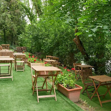 Hotel Iriguibel Huarte Pamplona-2