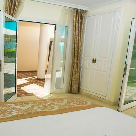 Flamingo Suites Boutique Hotel-2