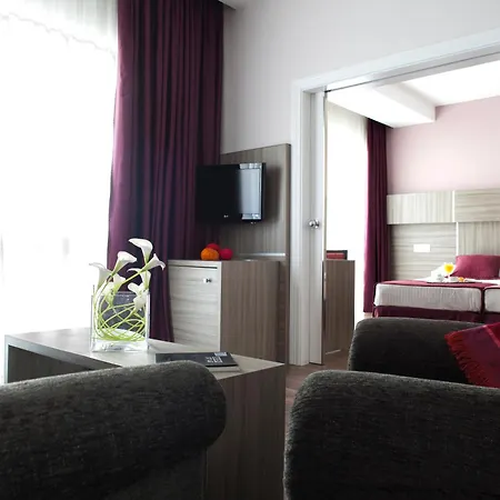 Hotel Serrano-2