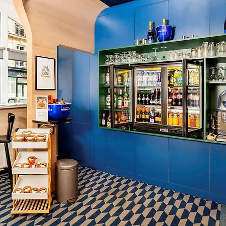 Ibis Styles Paris Cadet Lafayette-2