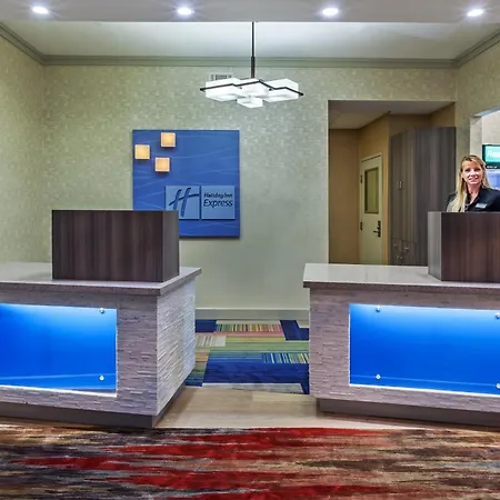 Holiday Inn Express & Suites Houston East By Ihg-2