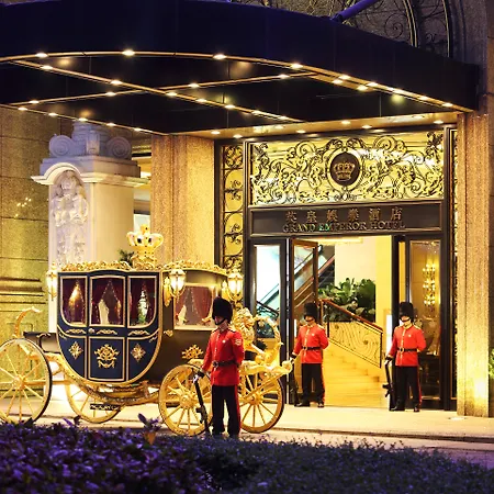 Grand Emperor Hotel-2