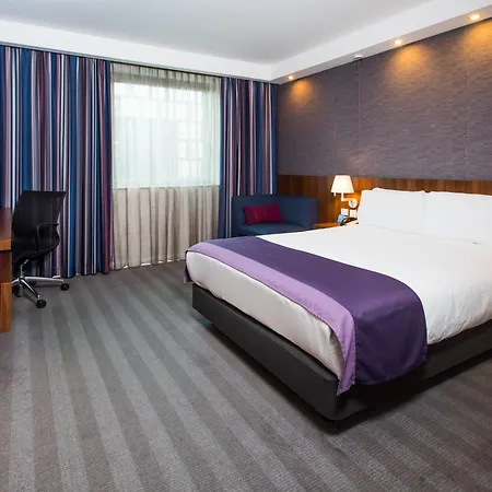 Holiday Inn Express Lincoln City Centre By Ihg-3
