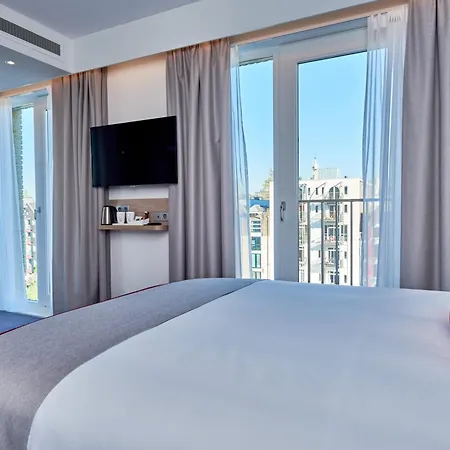 Holiday Inn Express Amsterdam - City Hall By Ihg-3