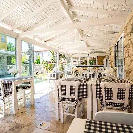Hotel De Gold Alacati-3