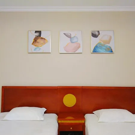 Milky Way Hotel-3