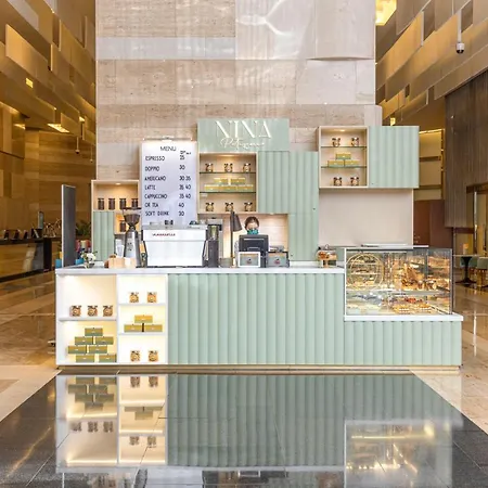 Nina Hotel Tsuen Wan West-3