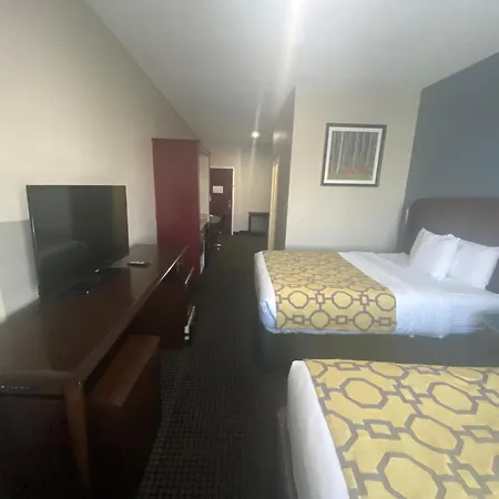 Baymont By Wyndham Colorado Springs-3