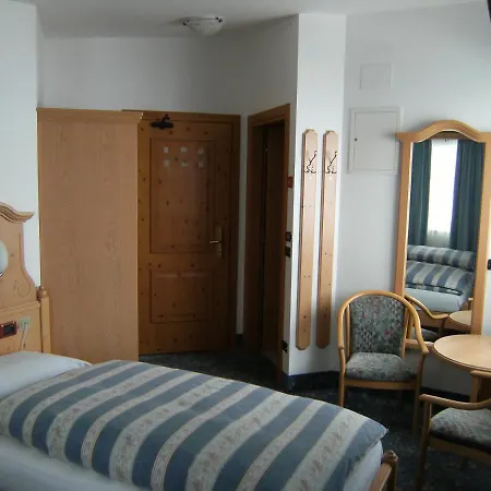 Hotel Mariaflora-3