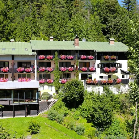 Gaestehaus Laerchenhang-3