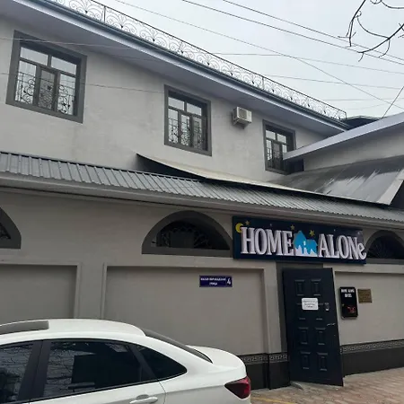 Home Alone Hotel-3