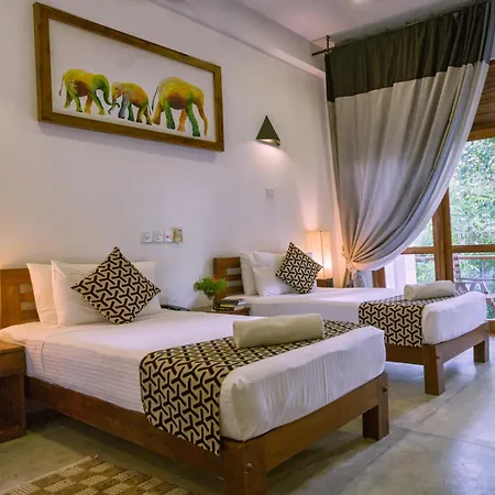 Hotel Athgira-3