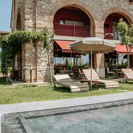 Le Greghe Suites-3