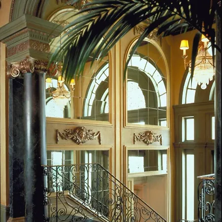 Hotel Majestic-3