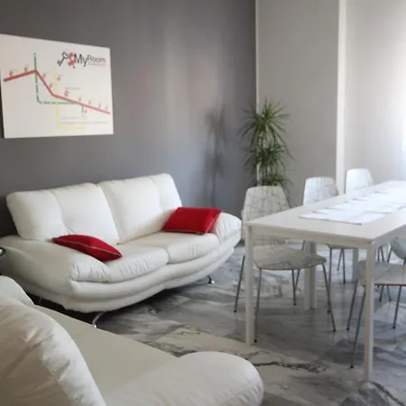 Myroom In Town-3